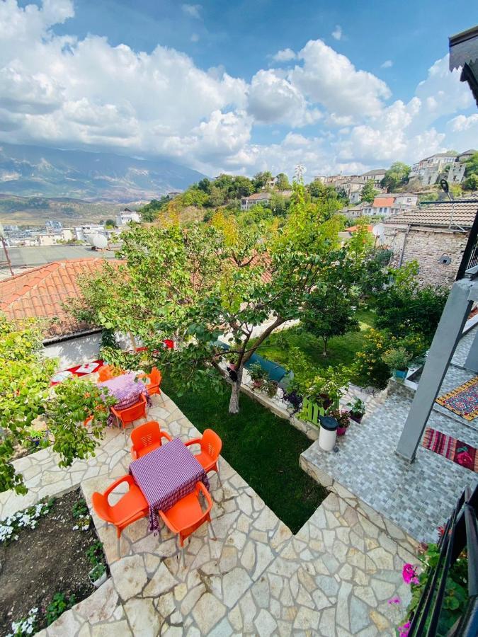 "Mani Guest House" Gjirokastër 外观 照片