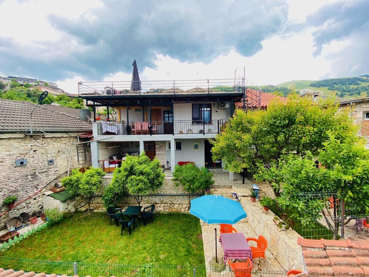 "Mani Guest House" Gjirokastër 外观 照片