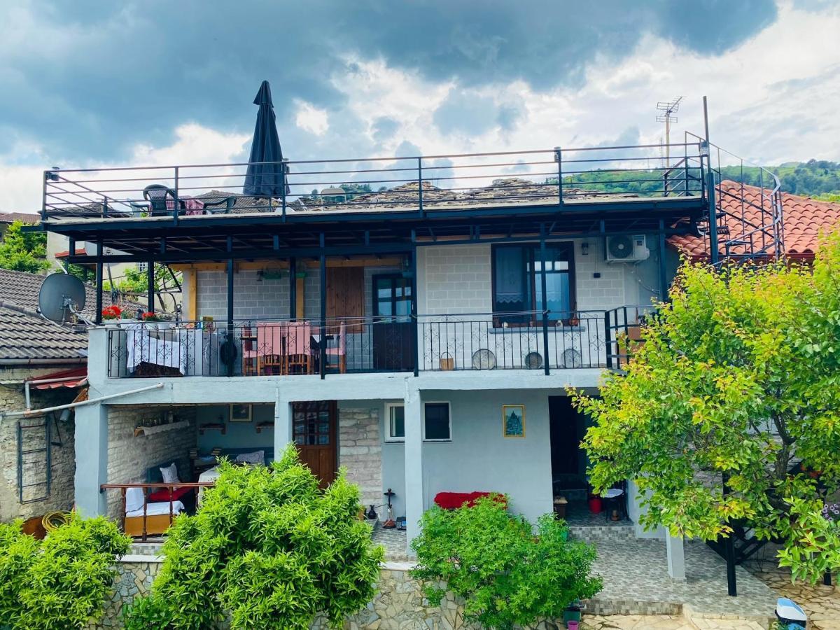 "Mani Guest House" Gjirokastër 外观 照片