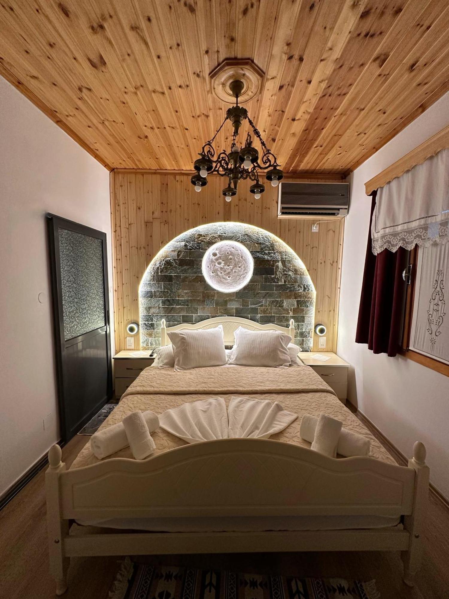 "Mani Guest House" Gjirokastër 外观 照片