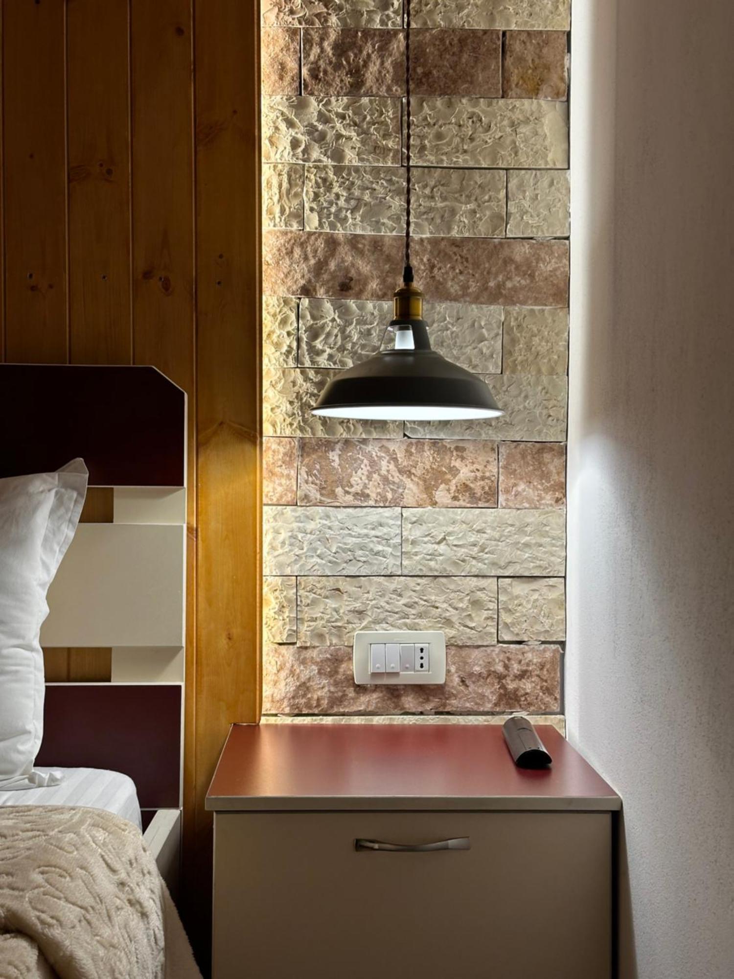 "Mani Guest House" Gjirokastër 外观 照片